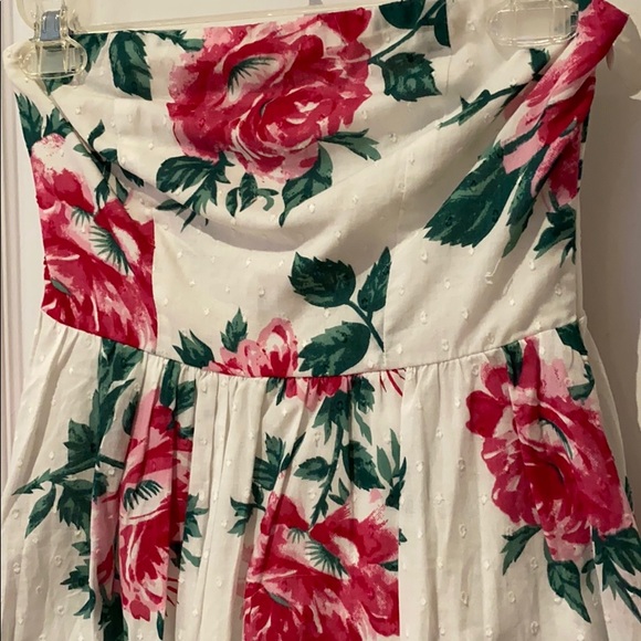 Urban Outfitters White Floral Strapless Dress - Picture 3 of 7